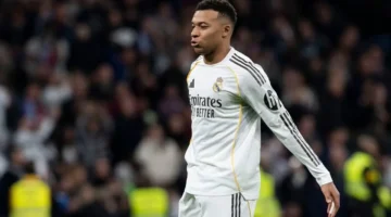 مبابي يعادل رقم كريستيانو رونالدو القياسي في الأهداف التاريخية ويقترب من الصدارة